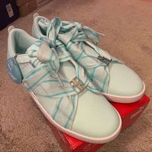 NEW Puma Smash Buckle Fair Aqua-white US8 Euro38.5